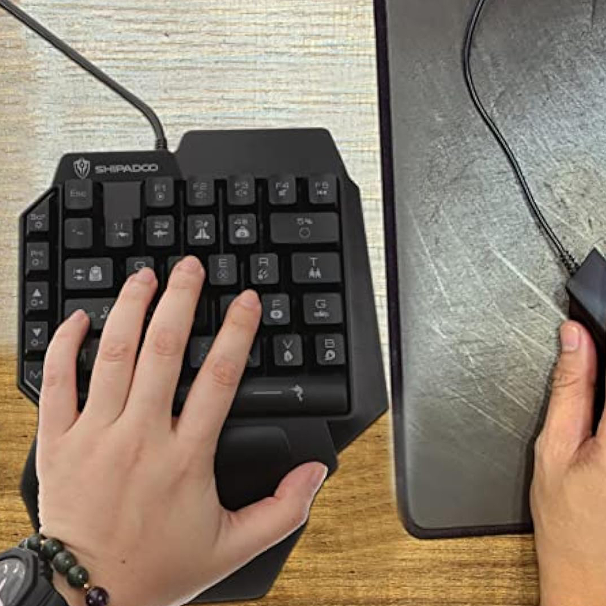 Shipadoo F6 One-Handed Gaming Keyboard – RGB Backlit, Ergonomic Design